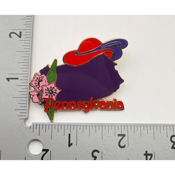 Red Hat Society Pennsylvania State Brooch Pin Purple Map Pink Flowers Gold Tone - Picture 3 of 7